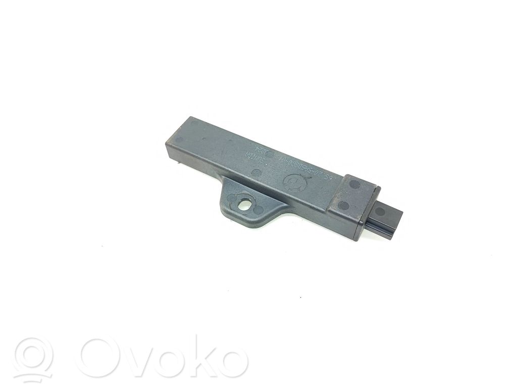 BMW 5 G30 G31 G38 Antenos stiprintuvas 