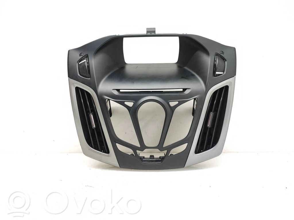Ford Focus Centrinės oro grotelės 
