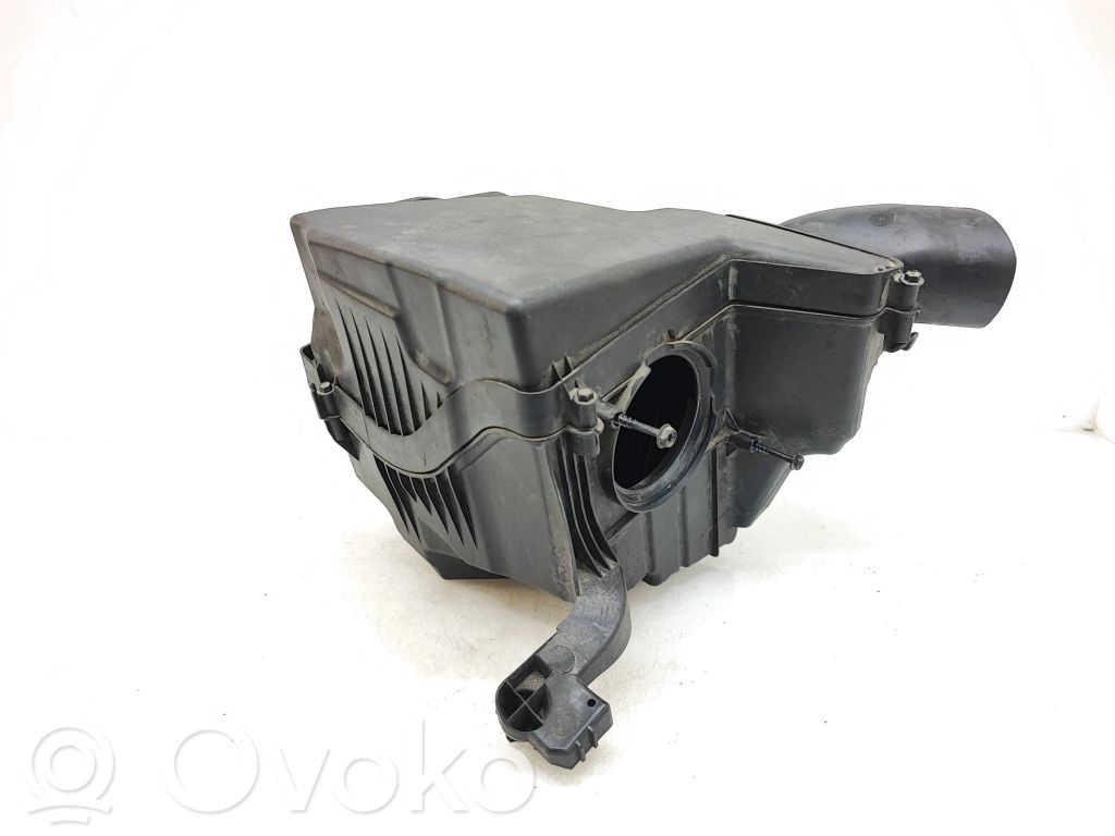 Ford Focus Air filter box 