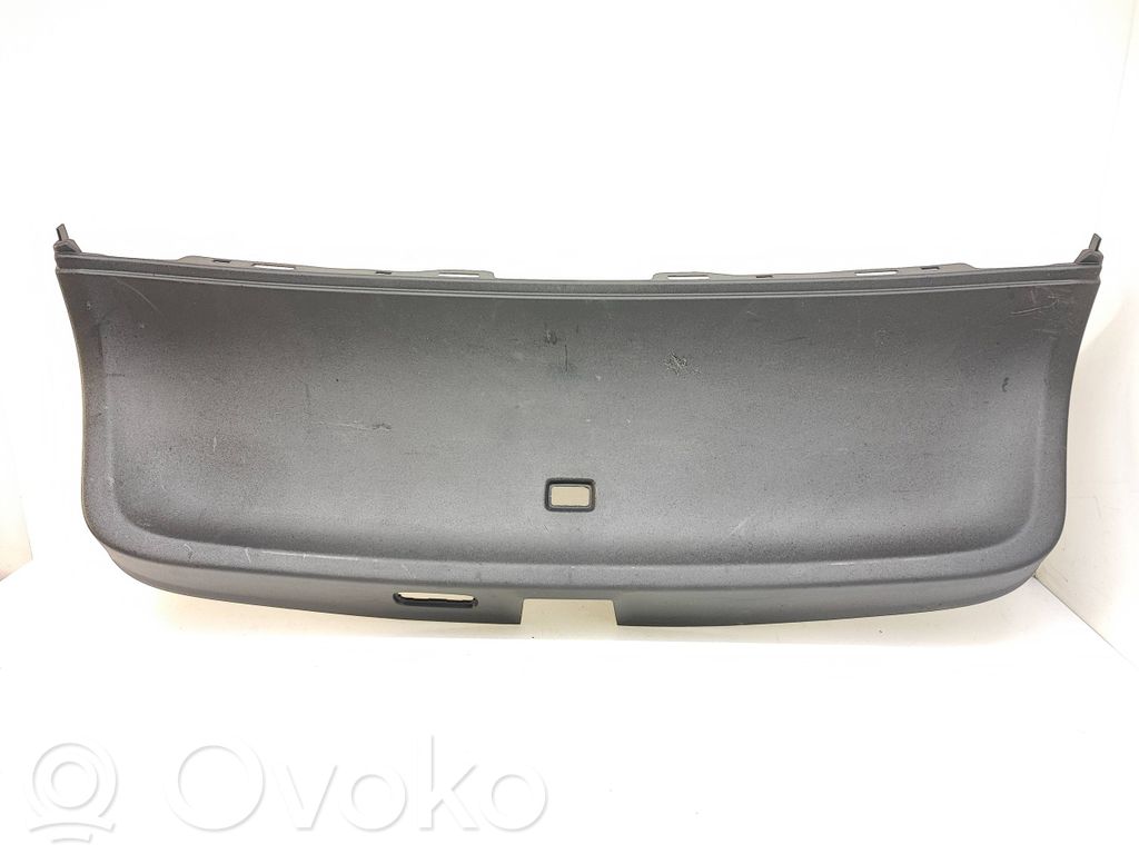Polestar 2 Tailgate/boot lid cover trim 