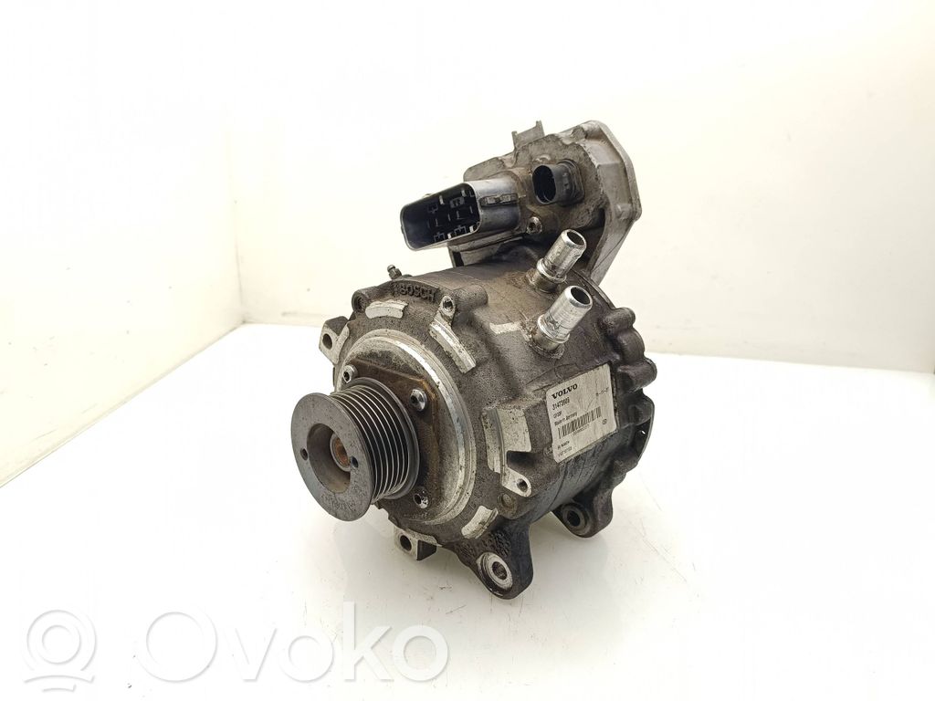 Volvo V60 Ģenerators 
