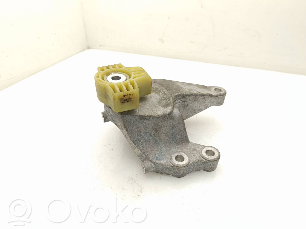 Polestar 2 Engine mounting bracket 