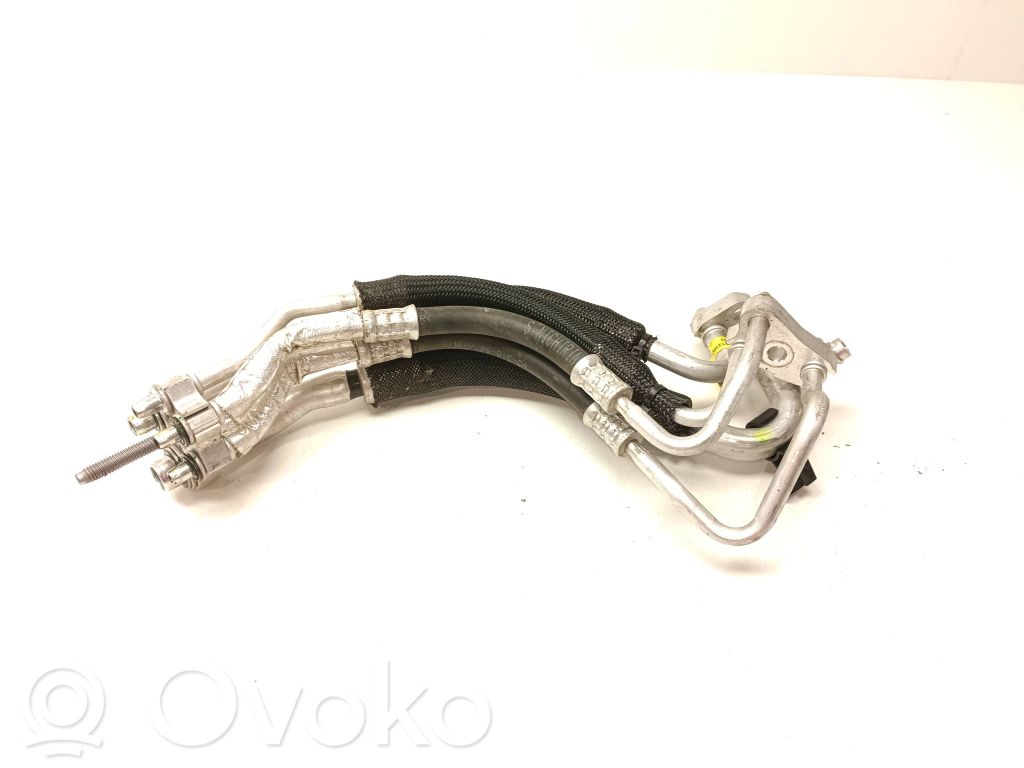 Tesla Model 3 Ilmastointilaitteen putki (A/C) 