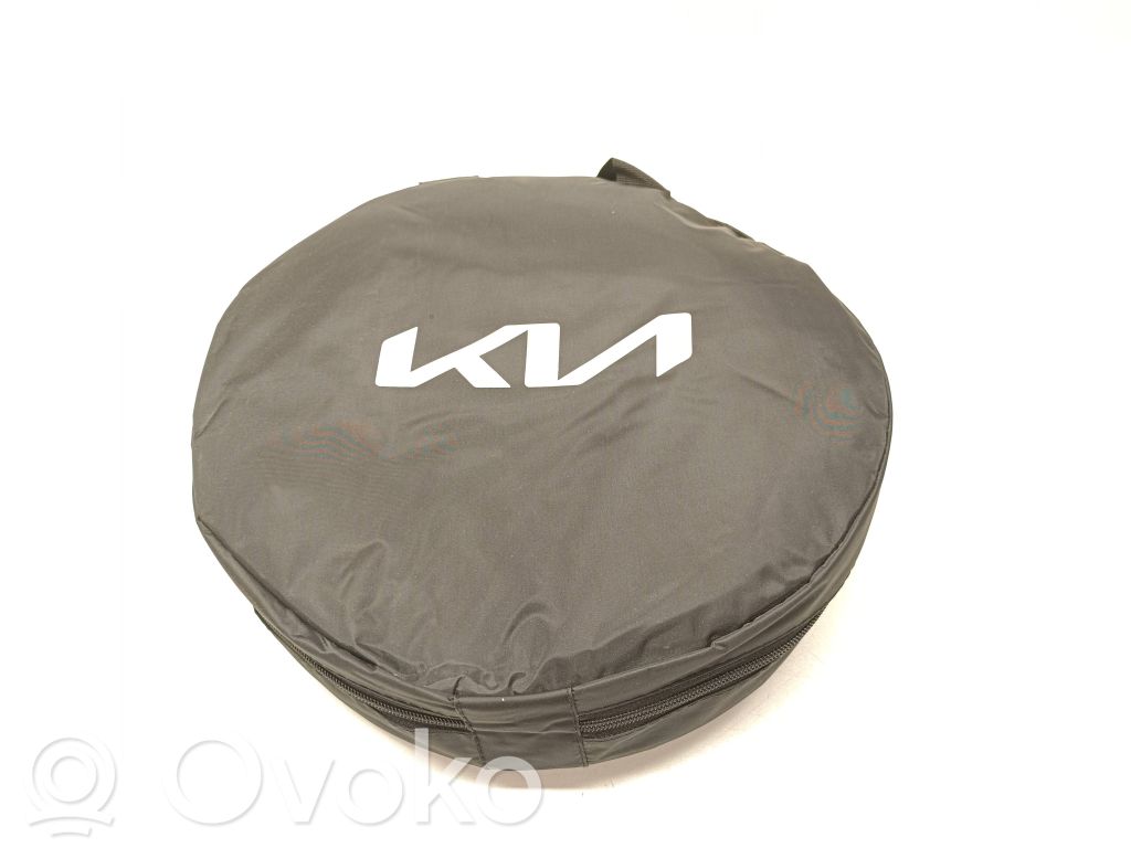 KIA Niro Electric car charging cable 
