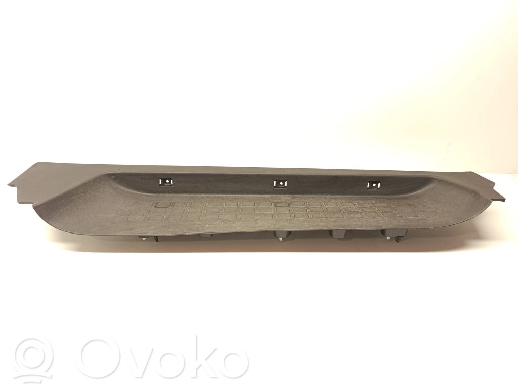 Toyota Proace Rear sill trim cover 