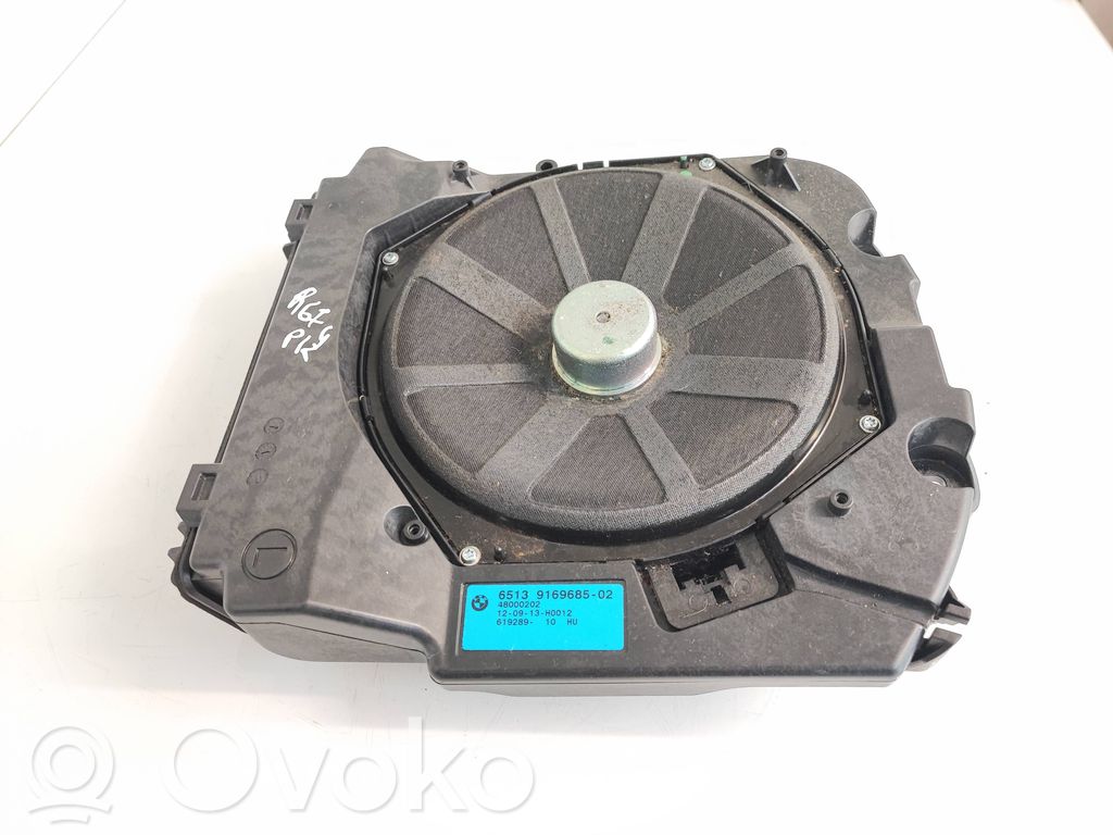 BMW 5 F10 F11 Subwoofer 