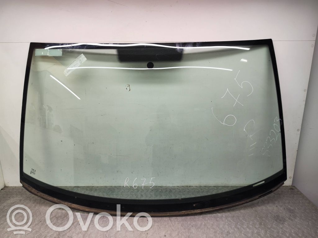 Volkswagen Transporter - Caravelle T5 Front windscreen/windshield window 