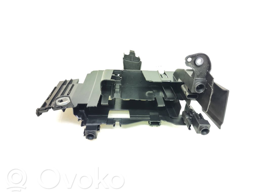 BMW X3 G01 Supporto centralina motore 
