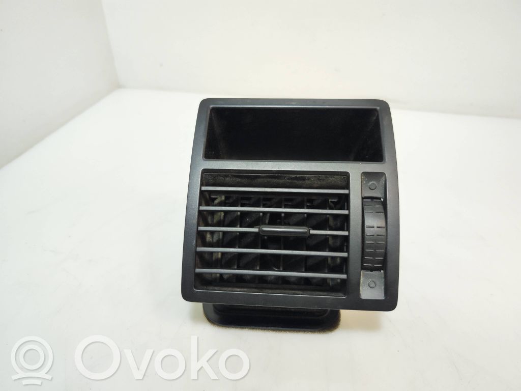 Volkswagen Transporter - Caravelle T5 Copertura griglia di ventilazione laterale cruscotto