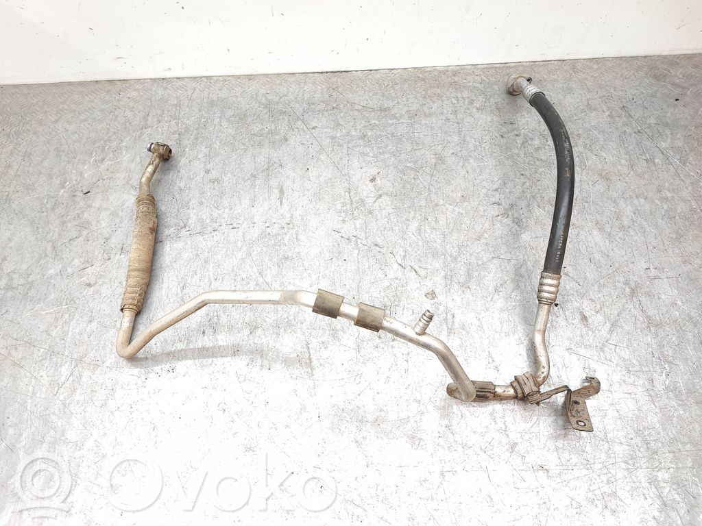 Volkswagen Caddy Ilmastointilaitteen putki (A/C) 