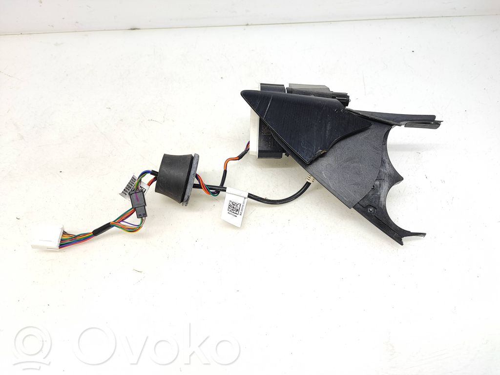 Tesla Model 3 Tapa del enchufe de carga del coche eléctrico 
