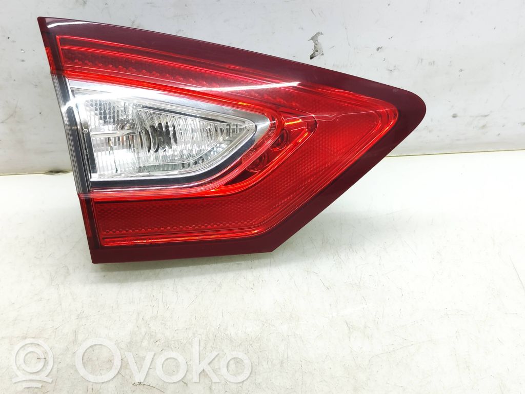 Ford Mondeo MK V Takaluukun takavalot 