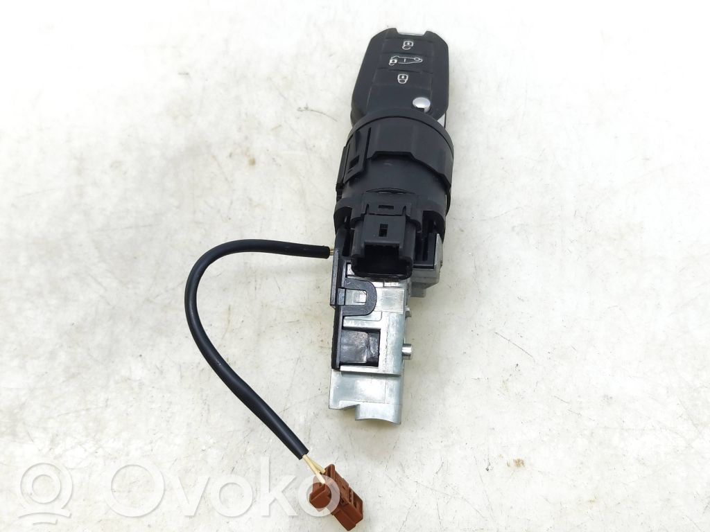 Opel Combo E Ignition lock 