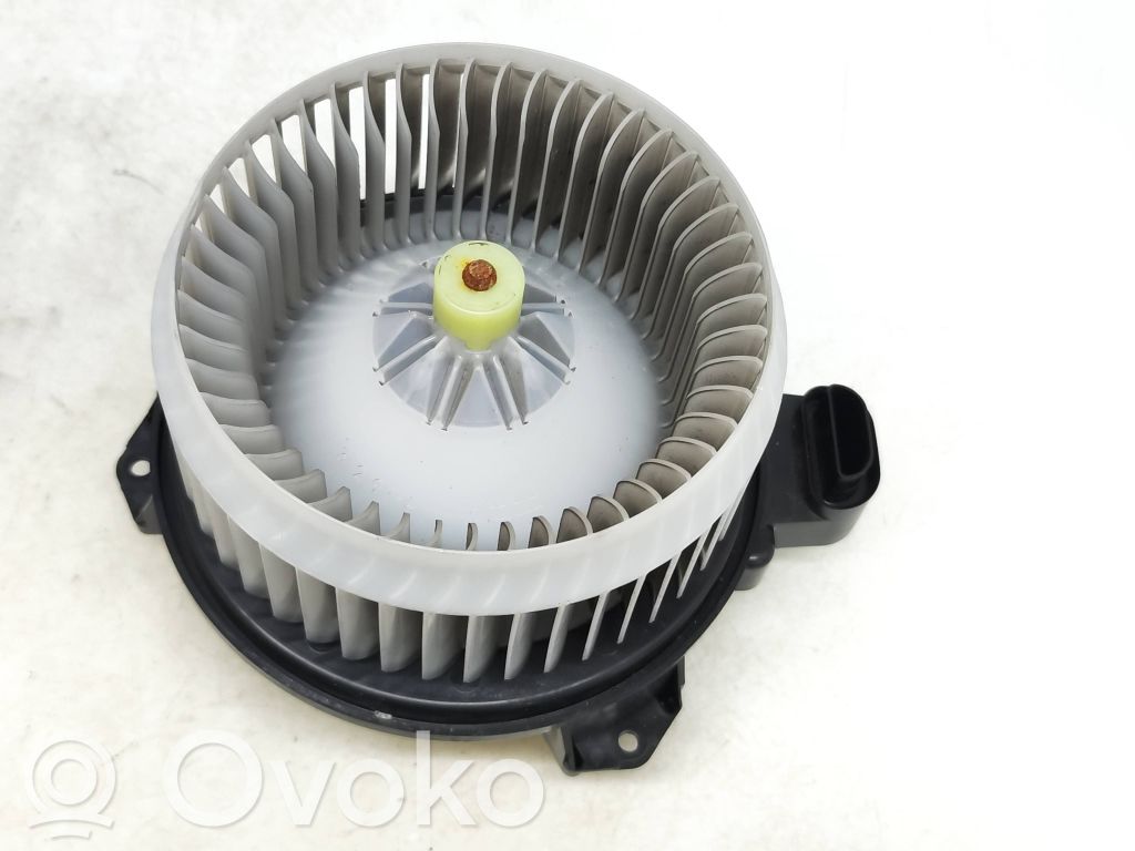 Toyota RAV 4 (XA40) Ventola riscaldamento/ventilatore abitacolo 