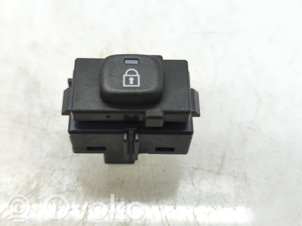 Volvo S60 Interruttore a pulsante della chiusura centralizzata 
