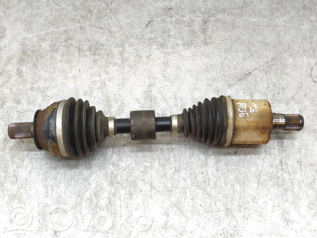 Priekinis pusašis   P31256779,T120501