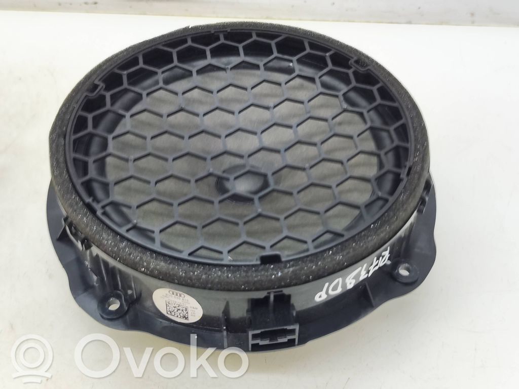 Audi A3 S3 8V Front door speaker 