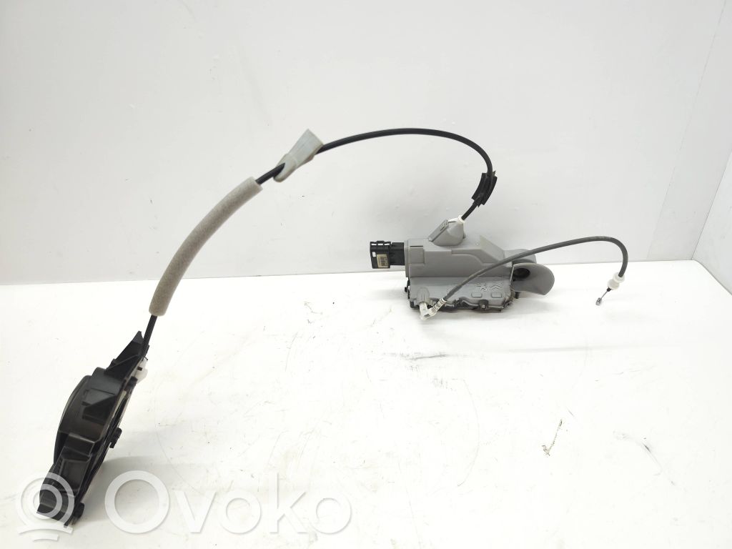 Toyota Proace Front door lock 