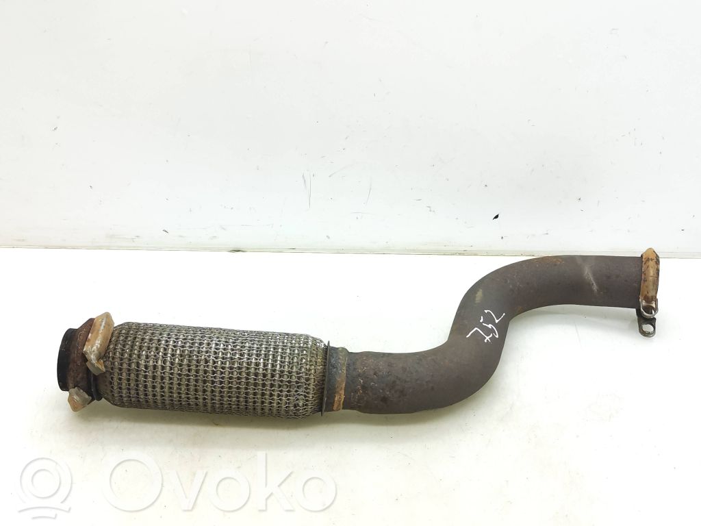 Conexión flexible del escape