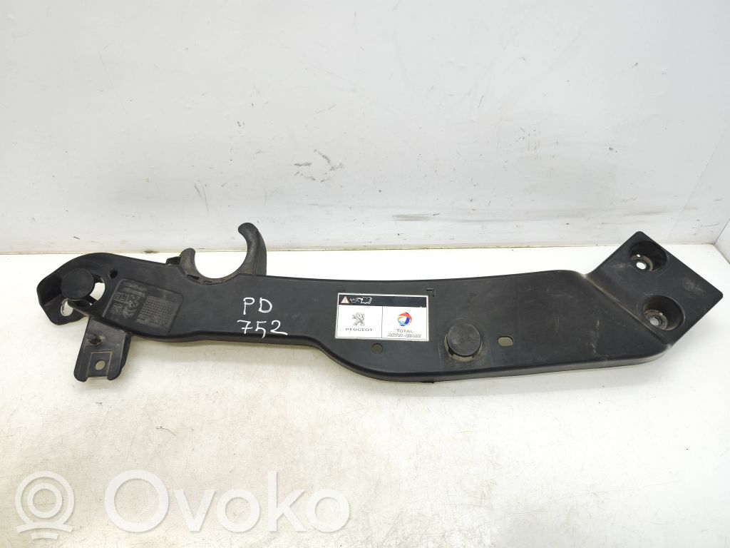 Peugeot Partner III Panel mocowania chłodnicy 