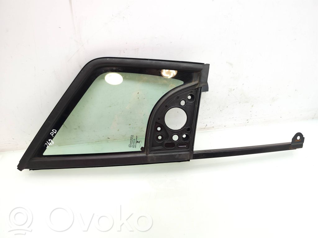 Citroen Berlingo Ventanilla de ventilación de la puerta delantera cuatro puertas