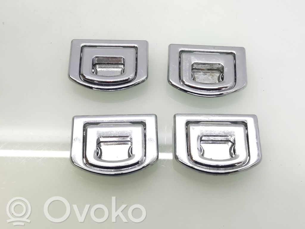 Audi e-tron Fissaggio gancio/anello 