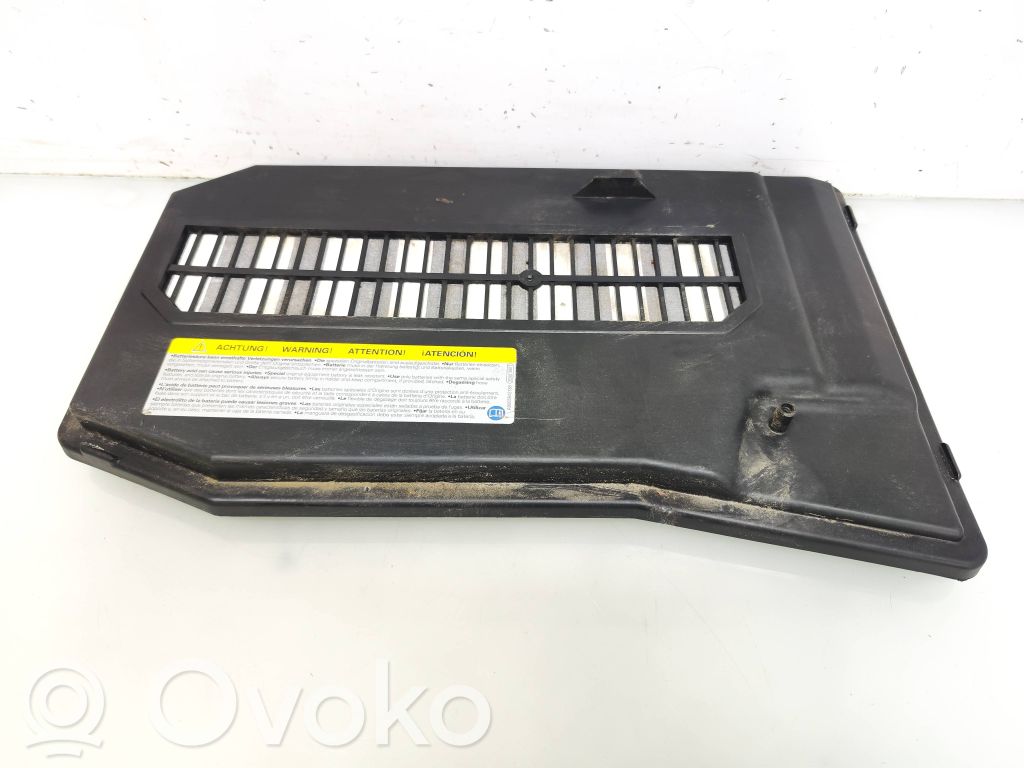 Audi Q7 4L Deckel Batteriekasten