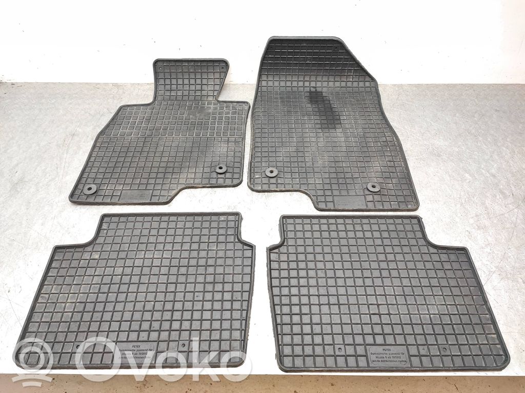 Juego de alfombras de coche
