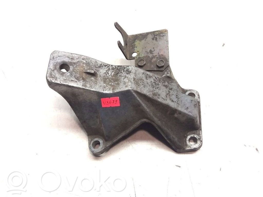 Gearbox mounting bracket   4A0399113D