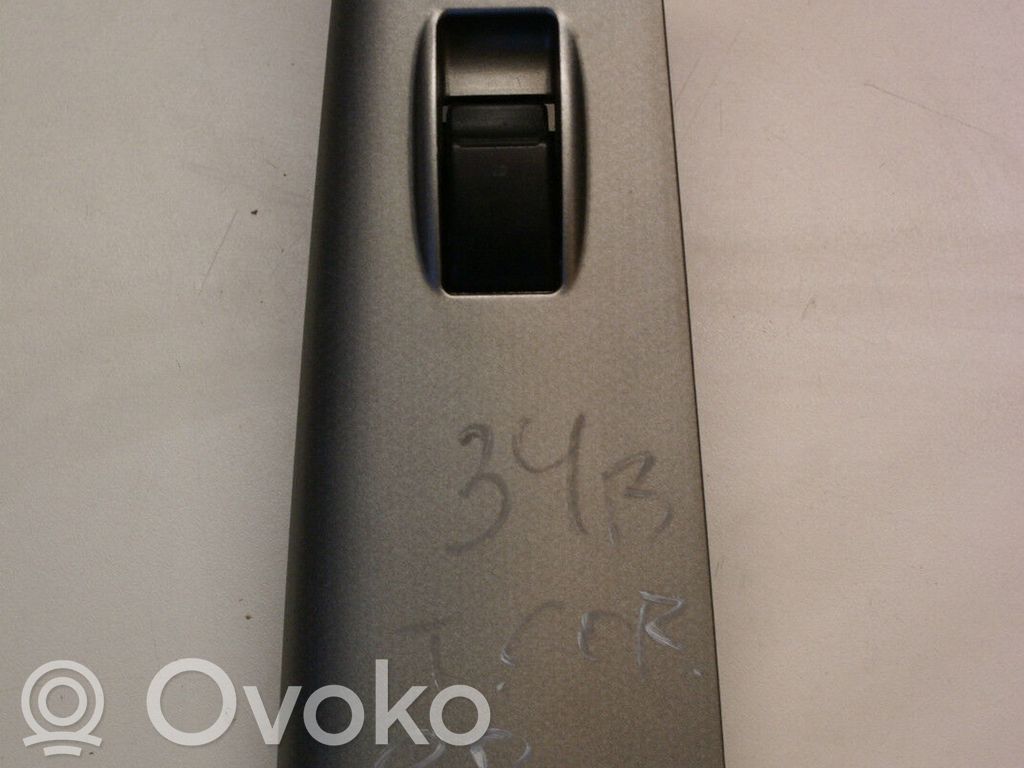 Electric window control switch   8480102341B0