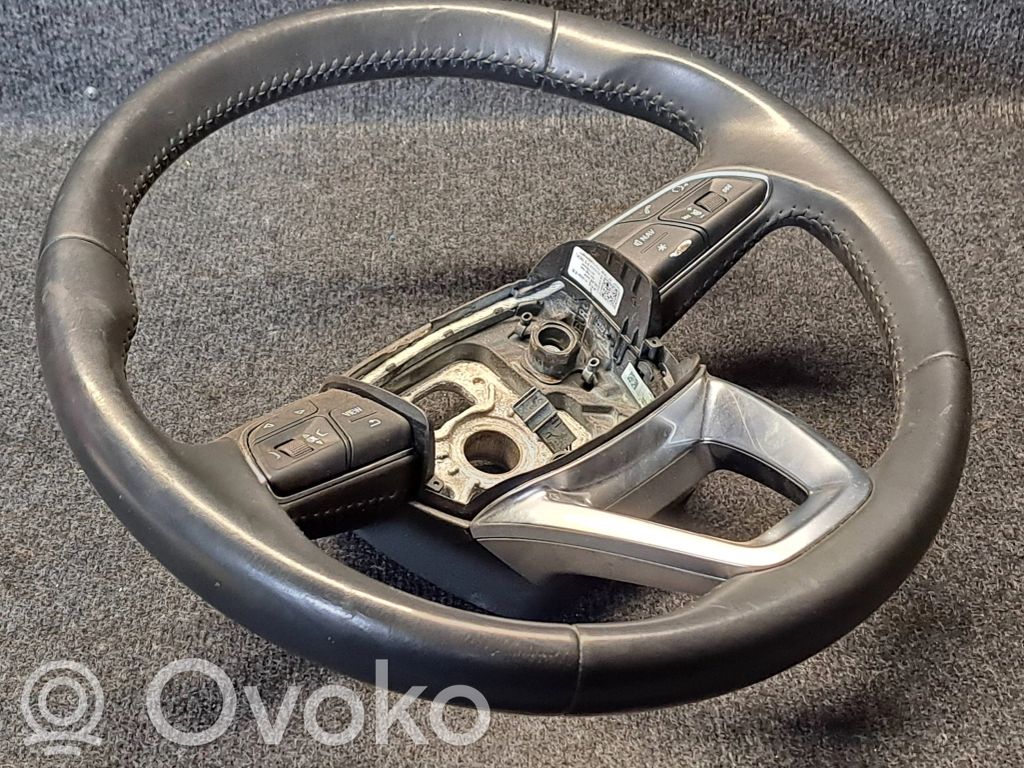 Audi A4 S4 B9 8W Ohjauspyörä 