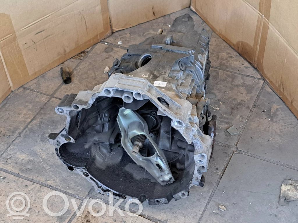 Audi A4 S4 B6 8E 8H Manual 5 speed gearbox 