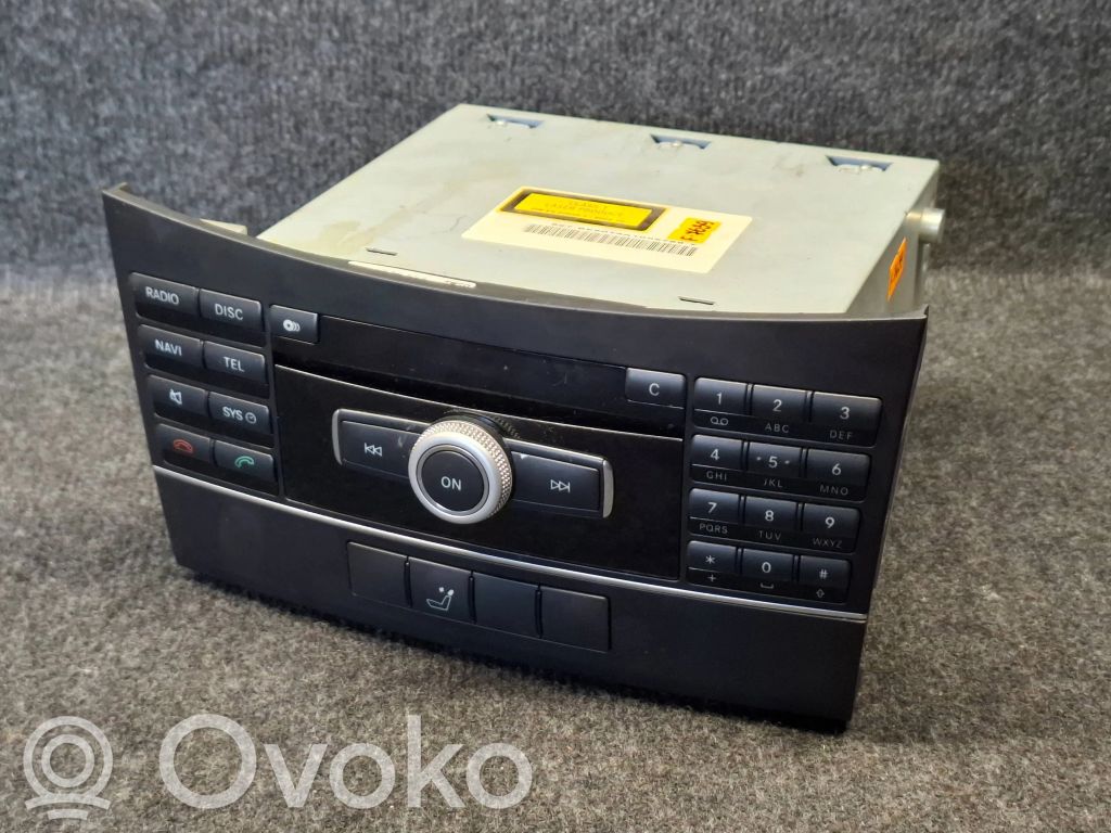 Mercedes-Benz E W212 Unitate principală radio/CD/DVD/GPS 