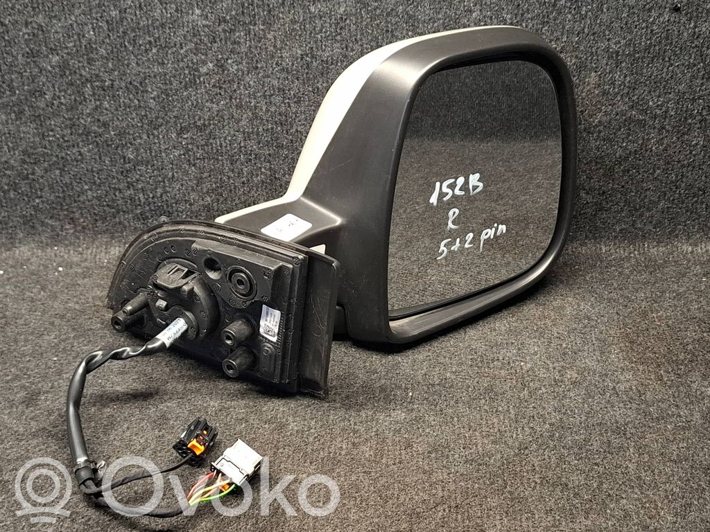 Citroen Berlingo Front door electric wing mirror 