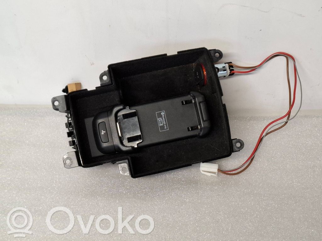 Audi A4 S4 B7 8E 8H Tālruņa vadības bloks 