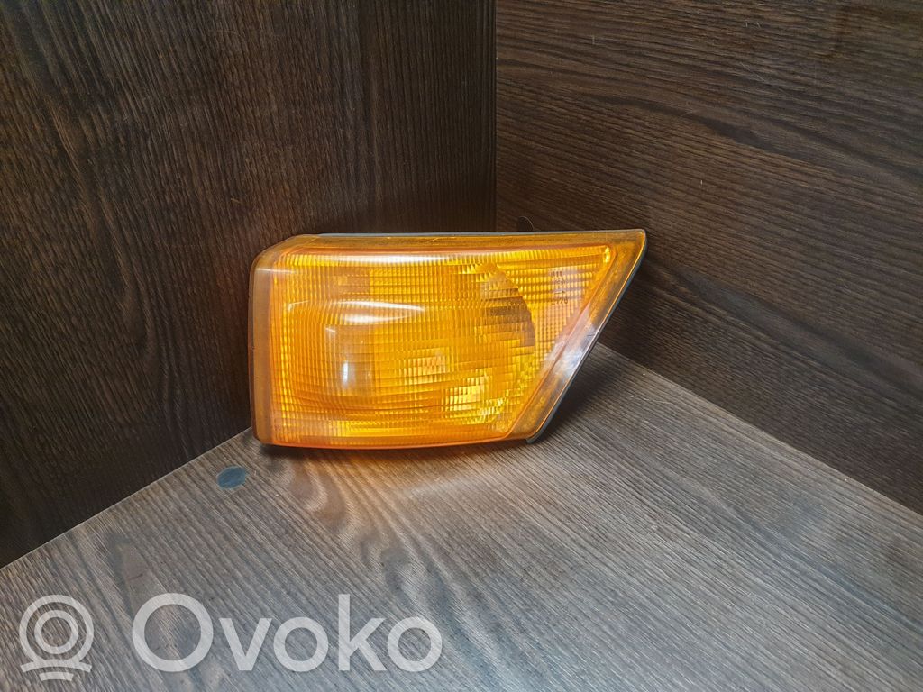 Iveco Daily 35 - 40.10 Front indicator light 