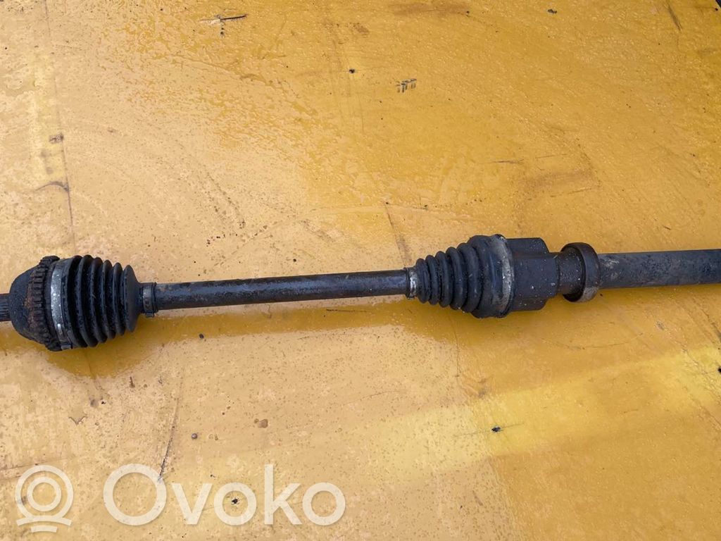 Ford Transit Priekinis pusašis 