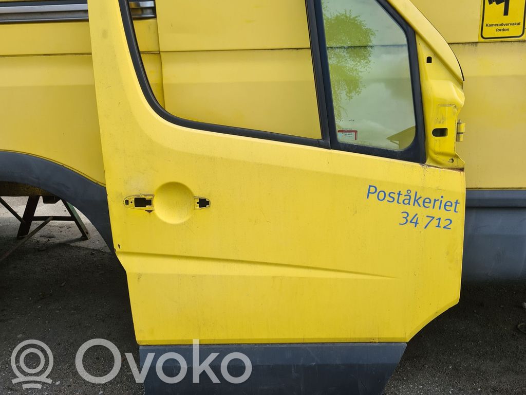 Mercedes-Benz Sprinter W906 Drzwi przednie 