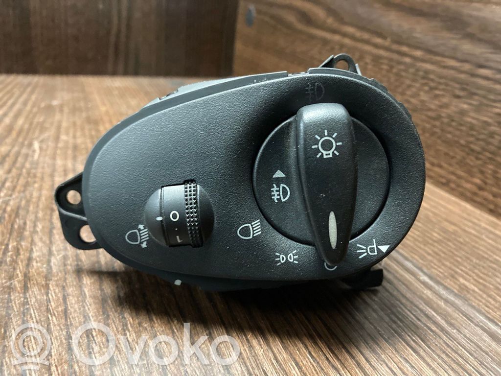 Lukturu slēdzis   98AG13A024CH