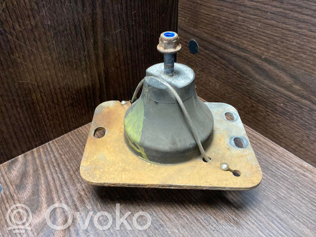 Renault Master II Engine mount bracket 