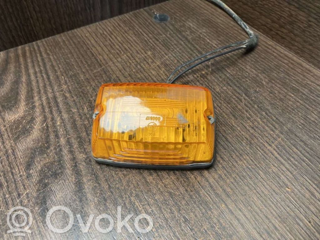 Iveco Daily 3rd gen Kierunkowskaz błotnika przedniego 