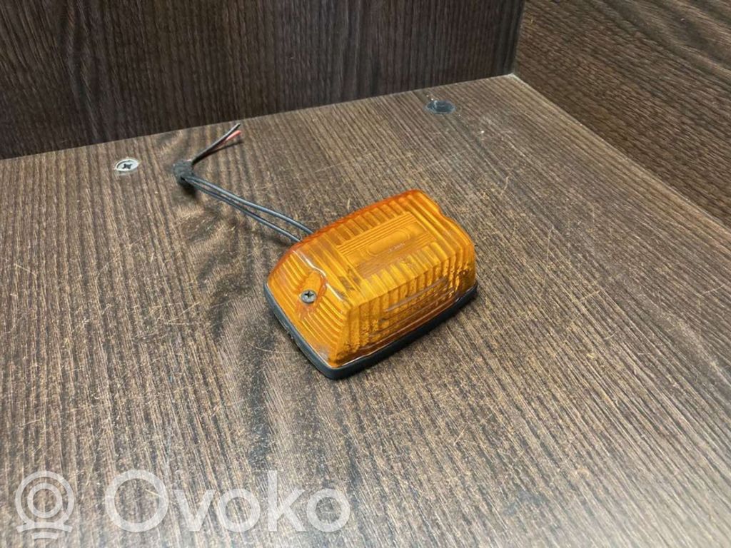 Iveco Daily 3rd gen Kierunkowskaz błotnika przedniego 