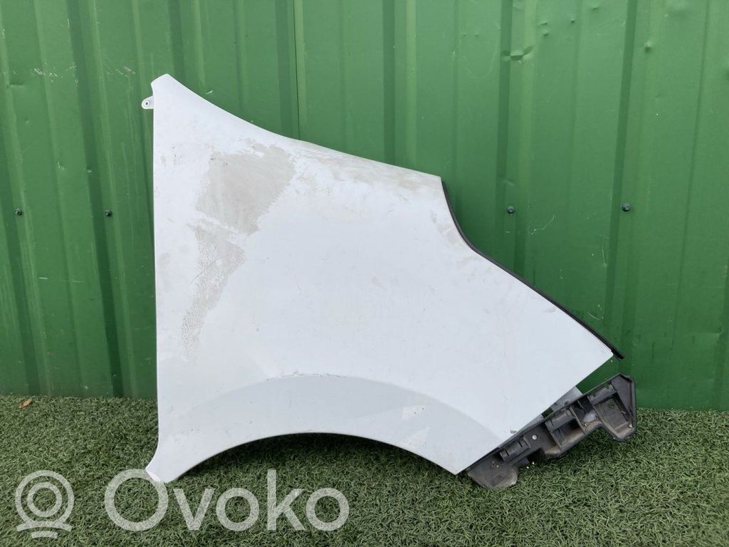 Opel Movano B Sparnas 