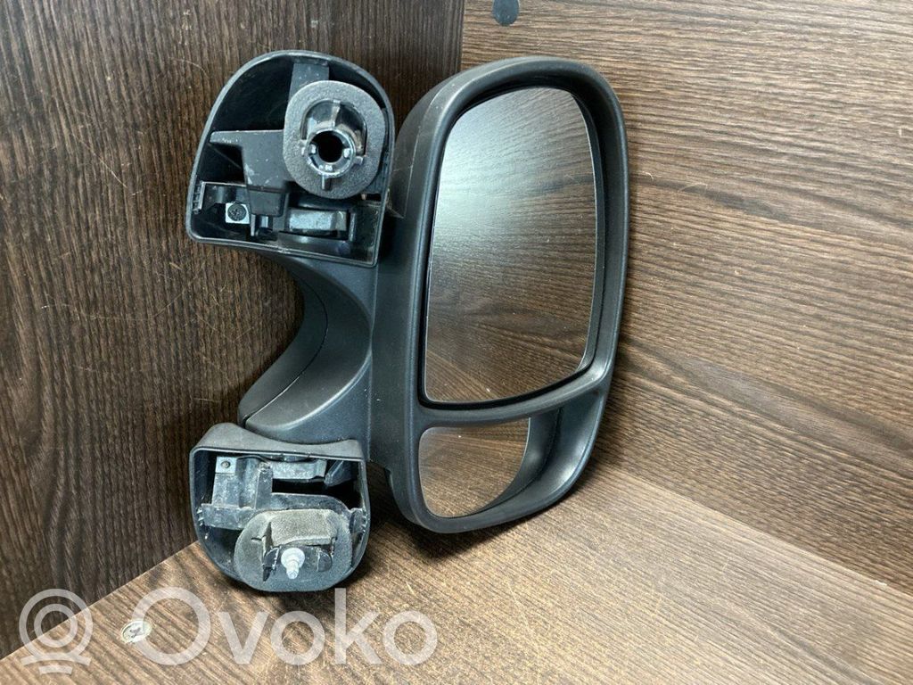 Renault Trafic II (X83) Oglindă electrică ușă față 