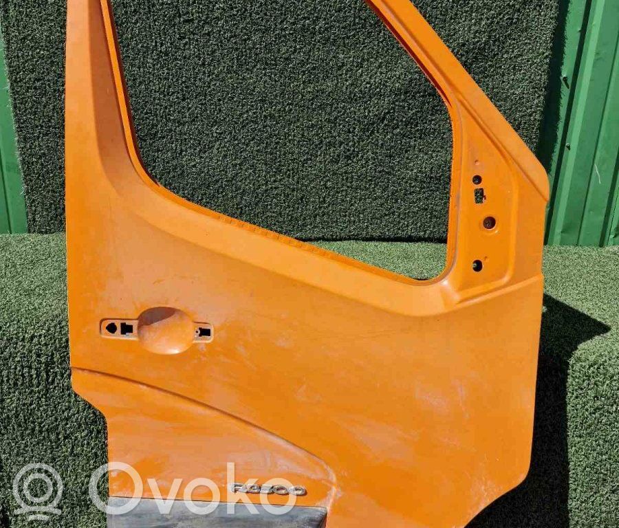Renault Master III Дверь 