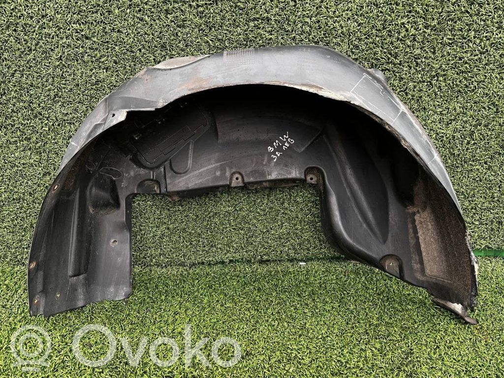 BMW 5 E60 E61 Aizmugurējais apakšspārns 