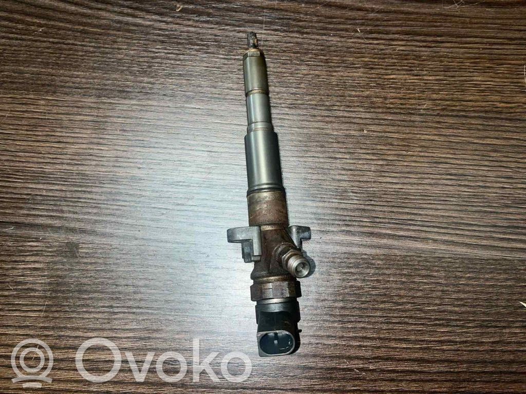 BMW 5 E60 E61 Fuel injector 