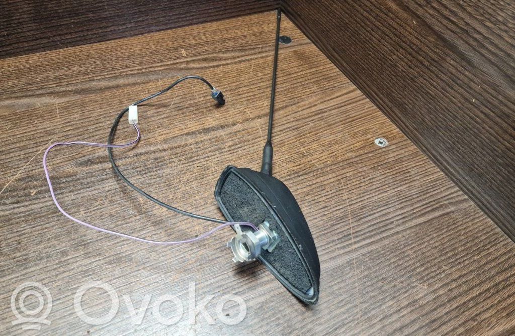 Mercedes-Benz Sprinter W907 W910 Antena radiowa 