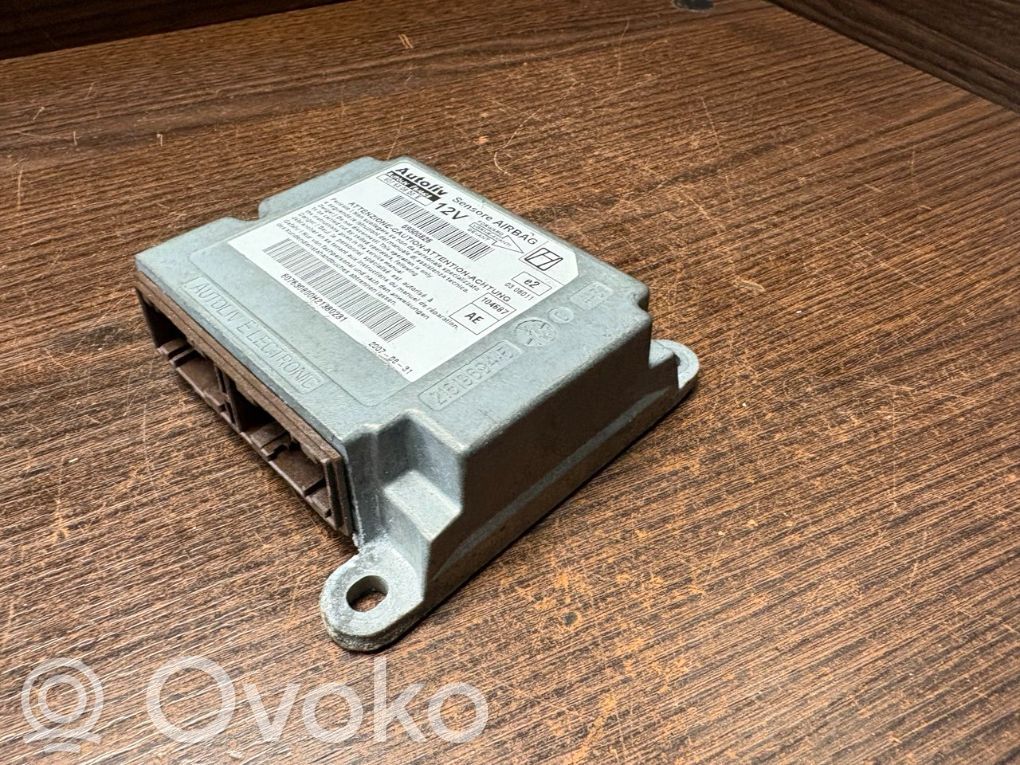 Iveco Daily 3rd gen Unidad de control/módulo del Airbag 
