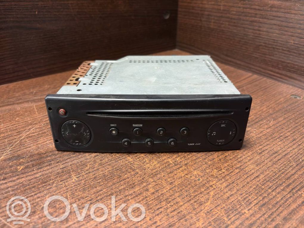 Renault Trafic II (X83) Unitate principală radio/CD/DVD/GPS 